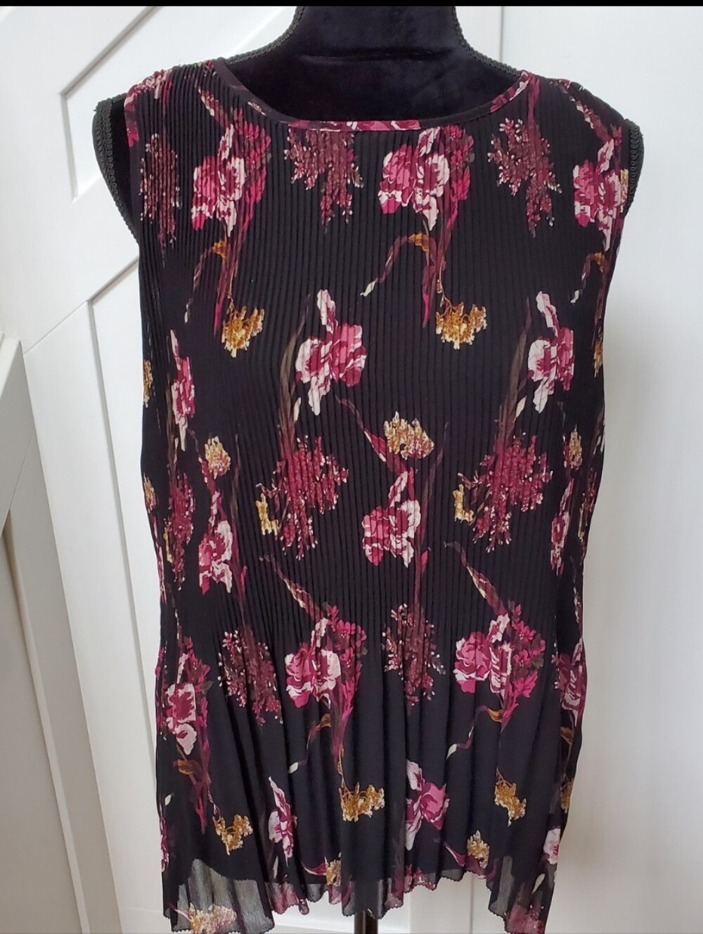 Ricki's Black Top with Pink and Gold Floral Print